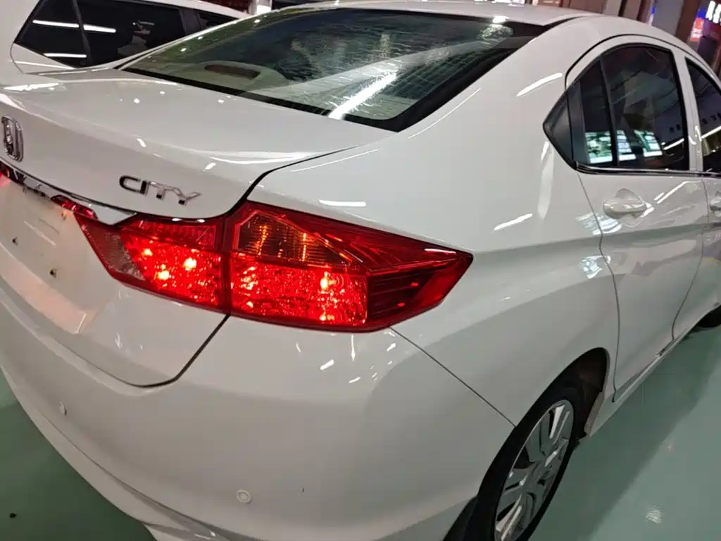 Honda City — миниатюра 8