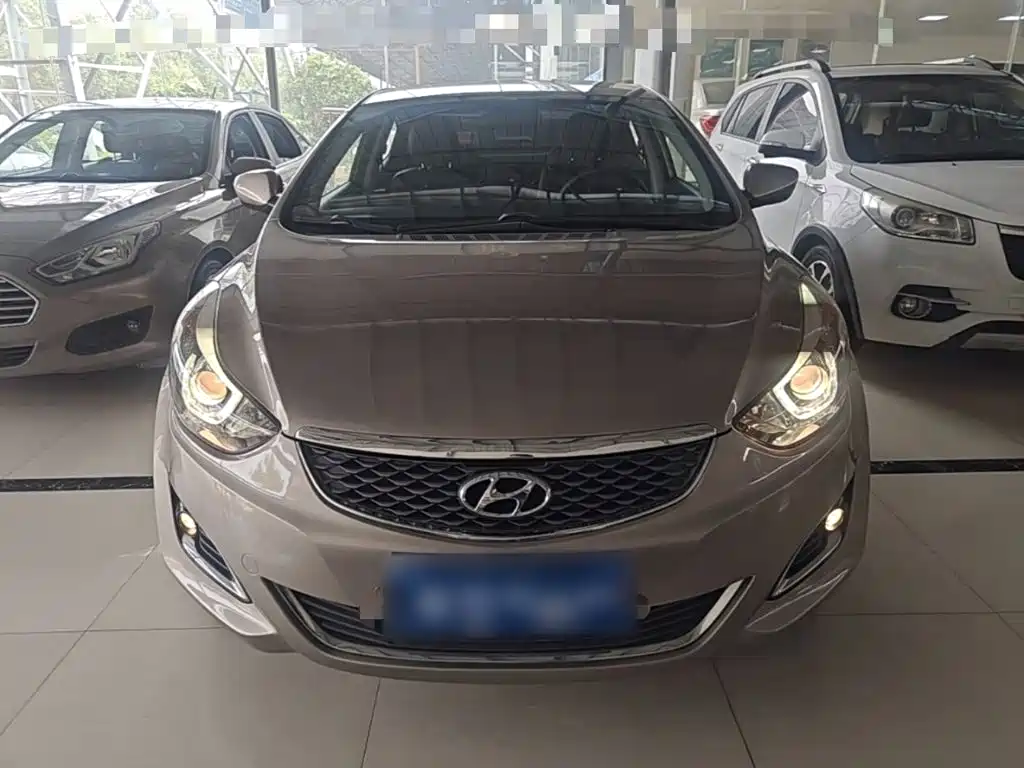 Hyundai Elantra Langdong — миниатюра 3