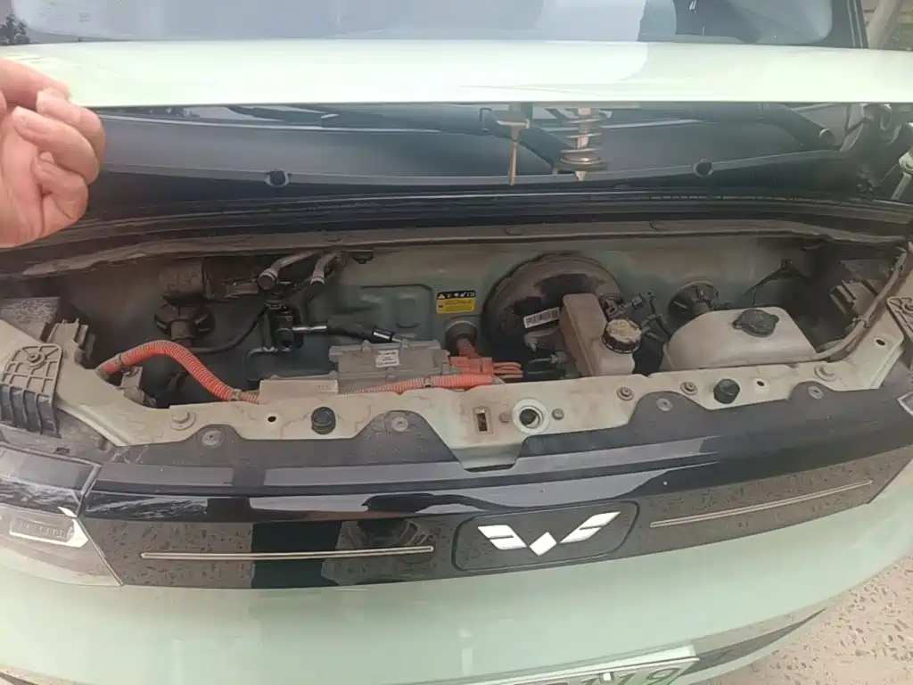 Wuling MINIEV — миниатюра 20