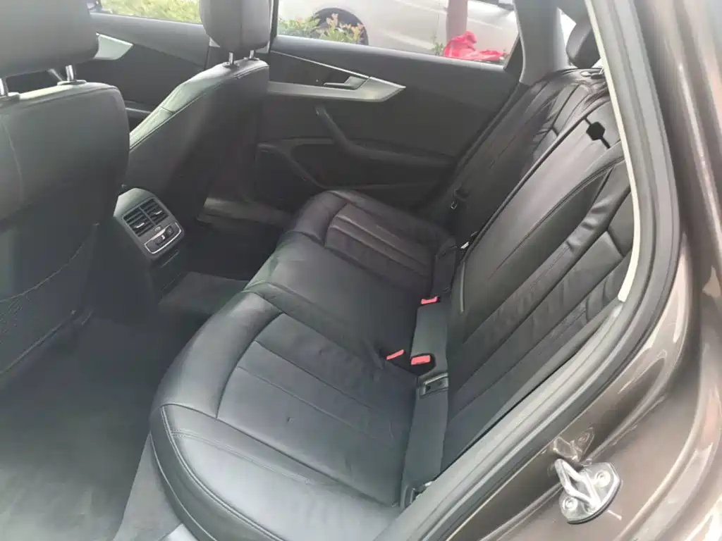 Audi A4L — миниатюра 17