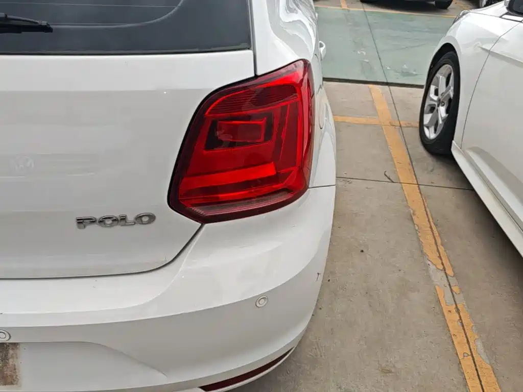 Volkswagen Polo — миниатюра 8