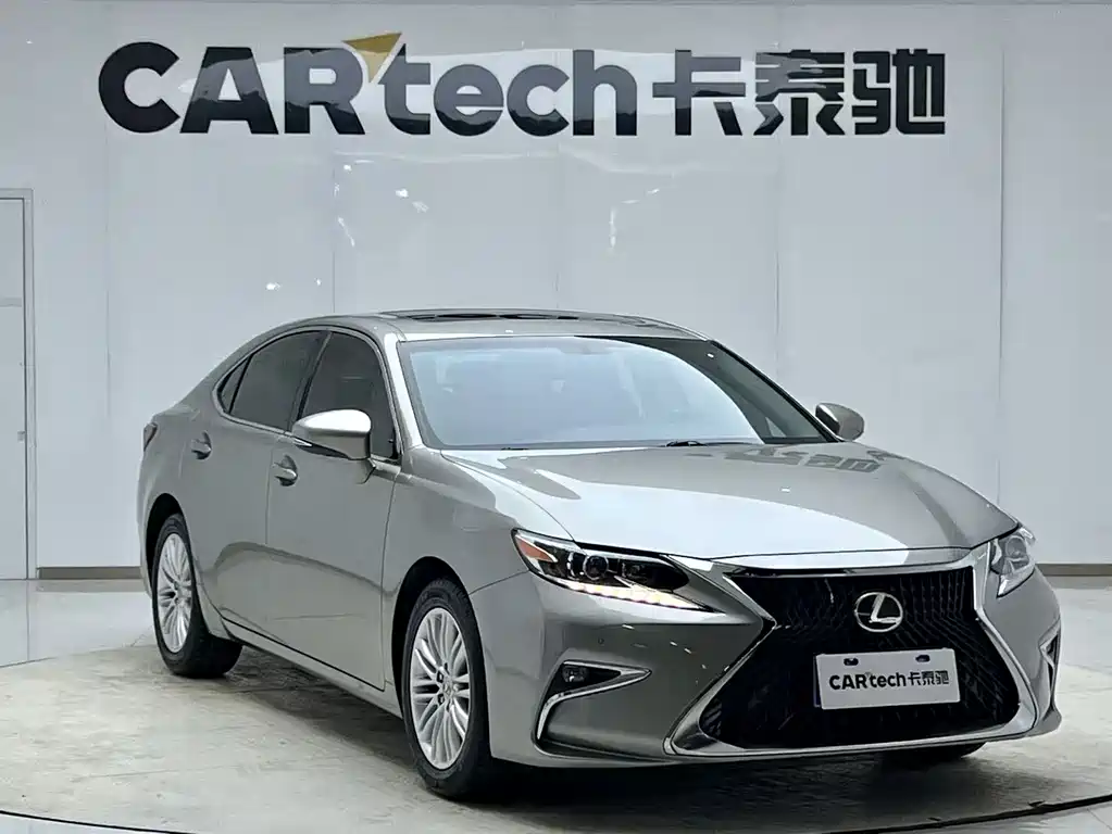 Купить Lexus ES