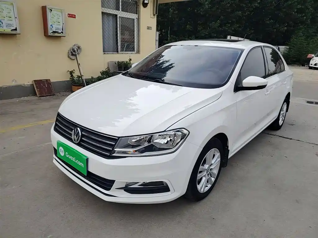 Купить Volkswagen Santana