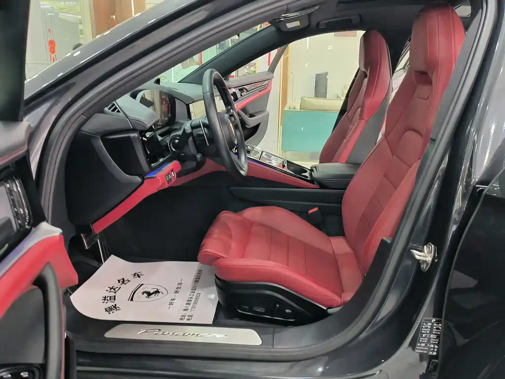 Porsche Panamera — миниатюра 3