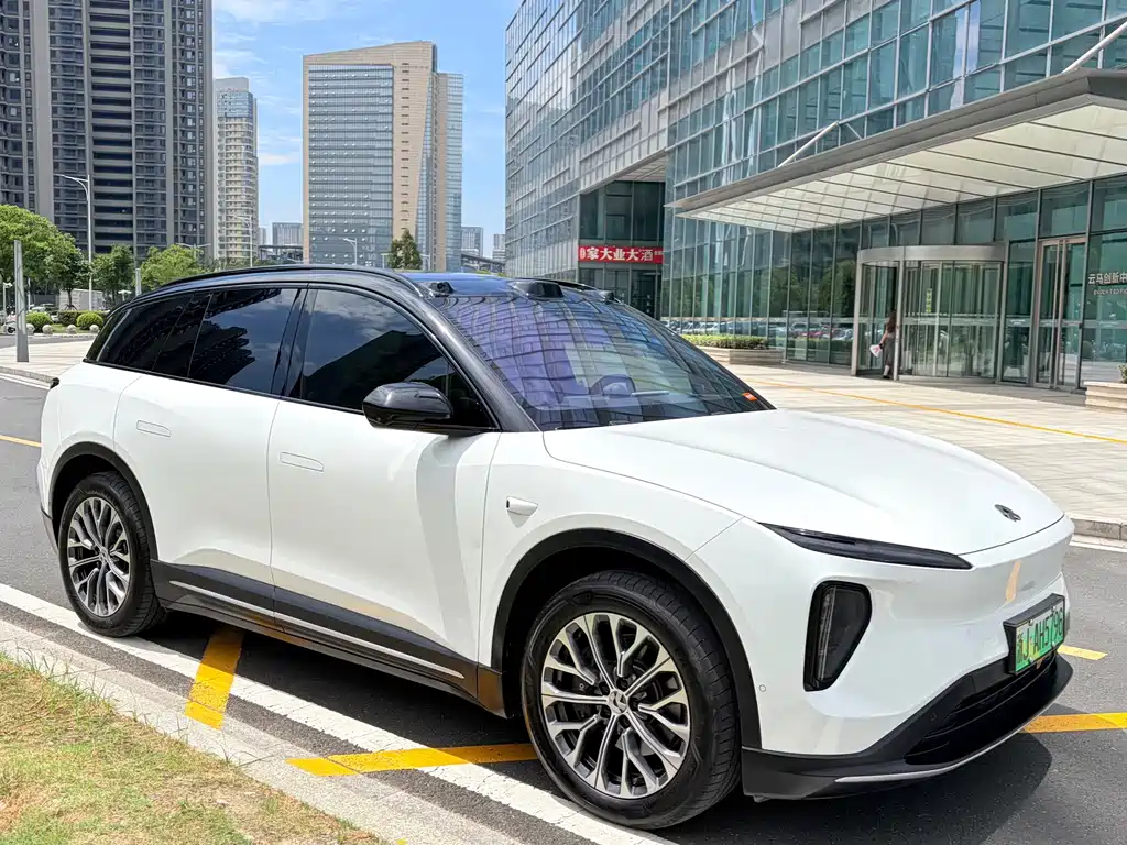 NIO ES6 — миниатюра 3