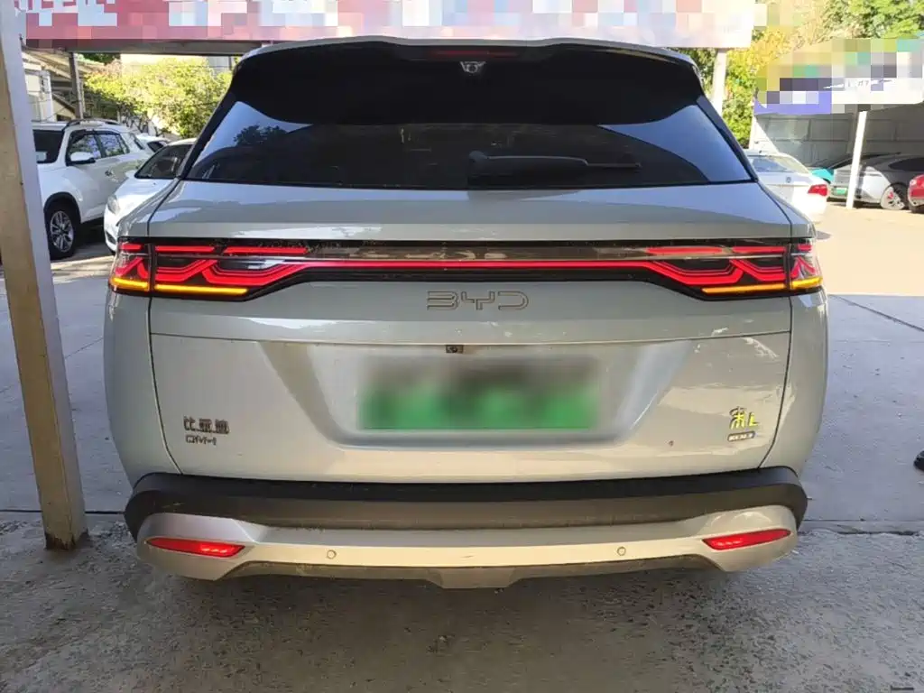 BYD L DM-i — миниатюра 6