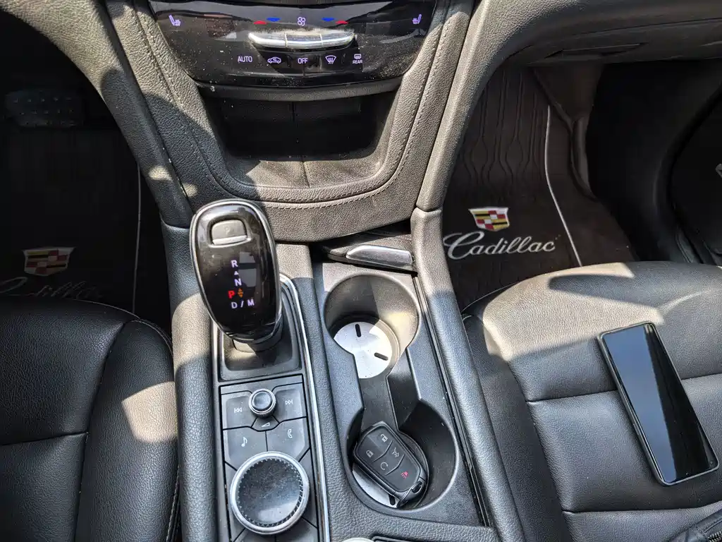 Cadillac XT5 — миниатюра 12