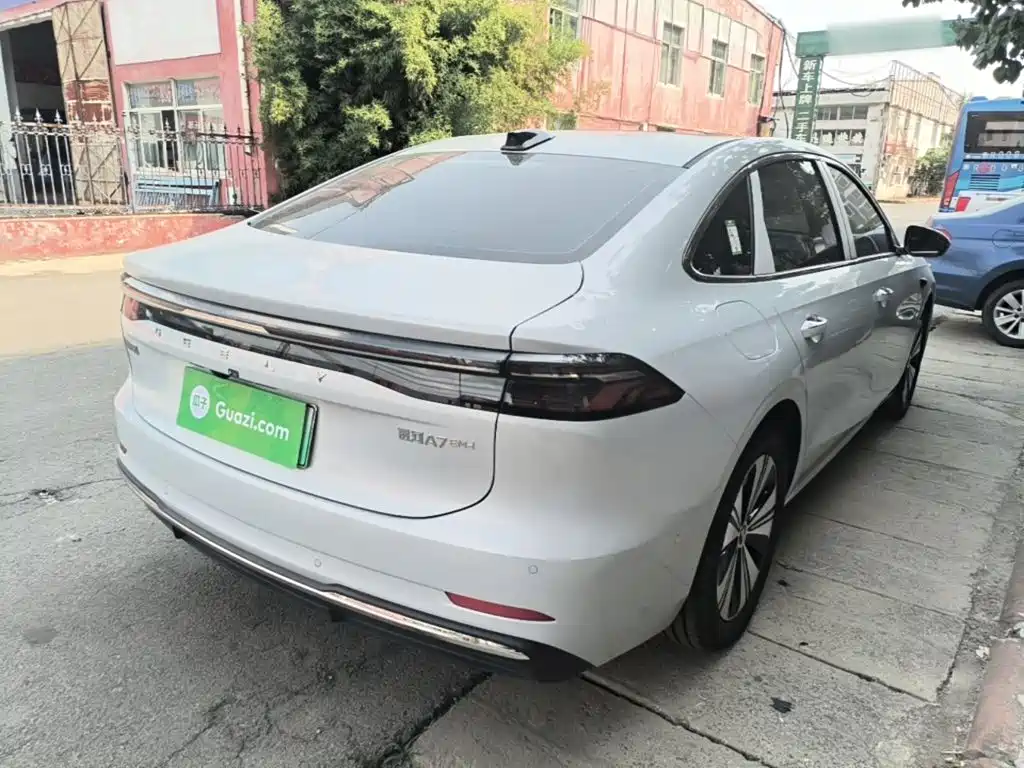 Geely Galaxy Galaxy A7 EM A7 EM 2025 EM-i 150km +