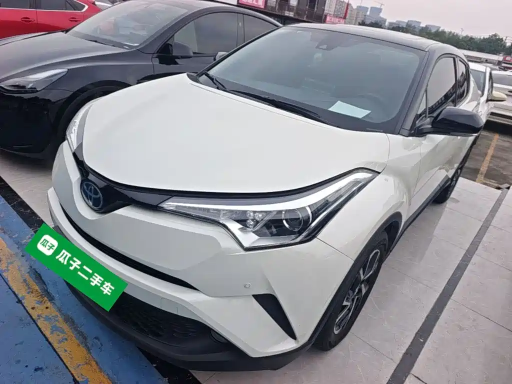 Toyota C-HR — миниатюра 2