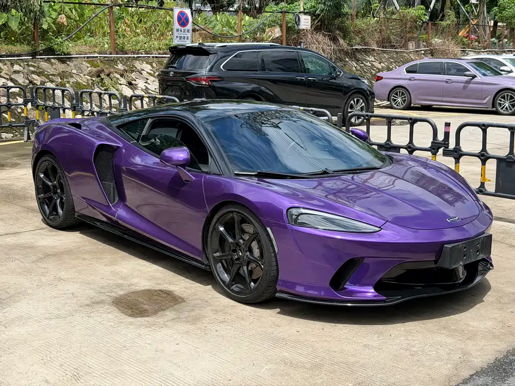 McLaren GT — миниатюра 2