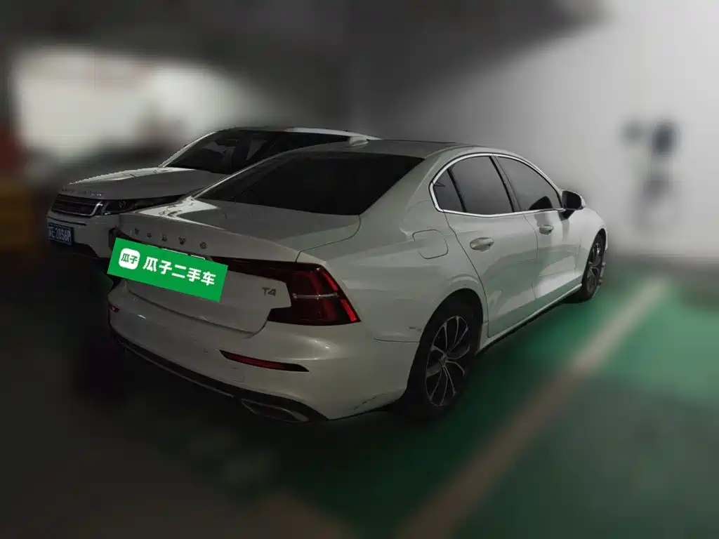 Volvo S60 — миниатюра 6