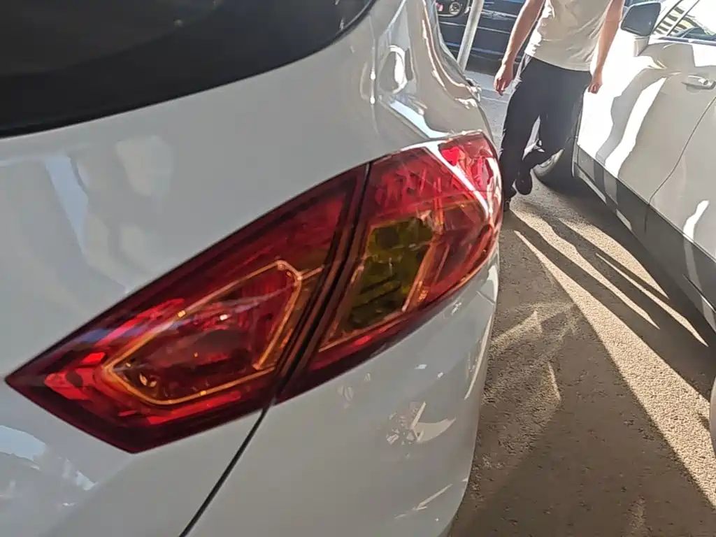 Changan Eado XT — миниатюра 8