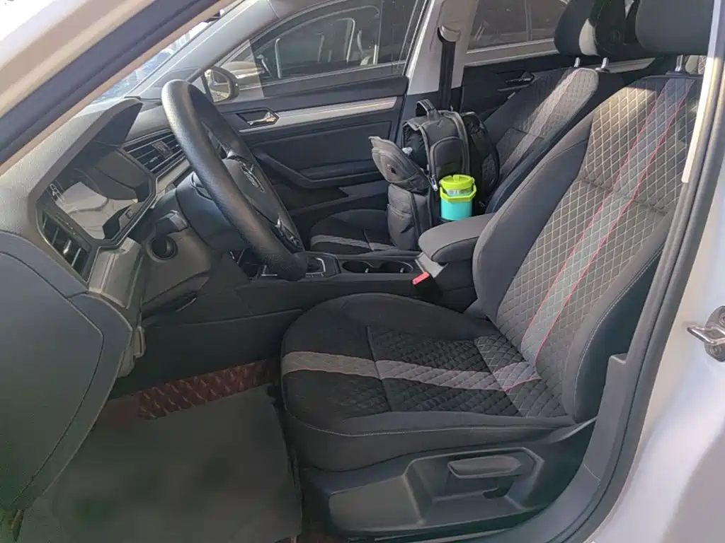 Volkswagen Lamando — миниатюра 15