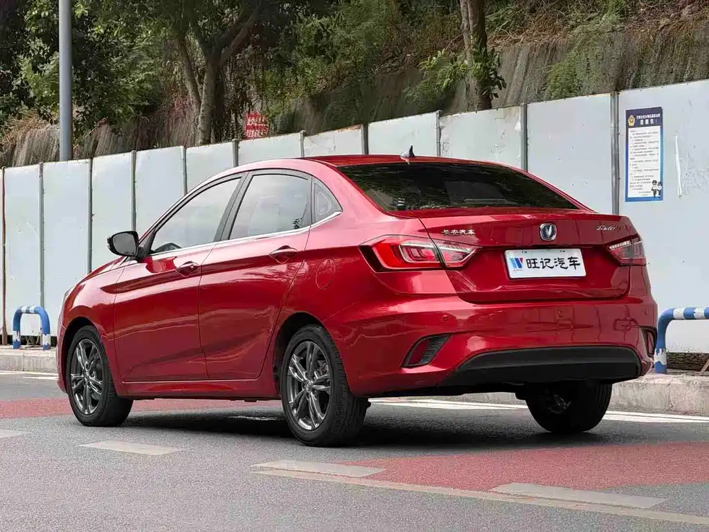 Changan Eado DT — миниатюра 9