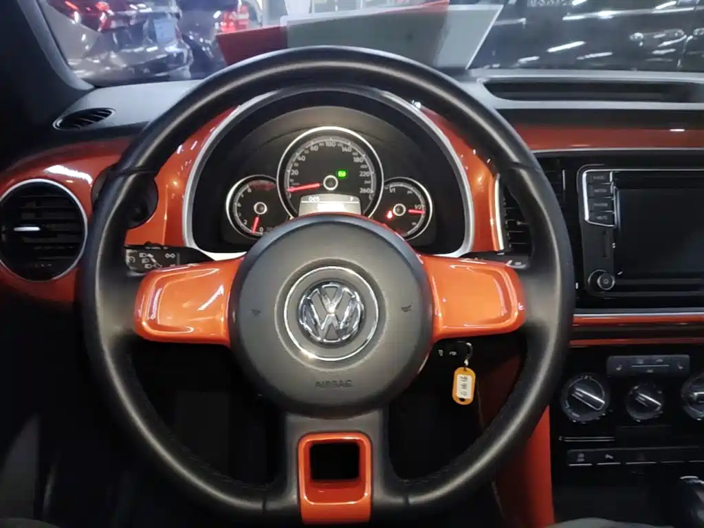 Volkswagen Beetle — миниатюра 11