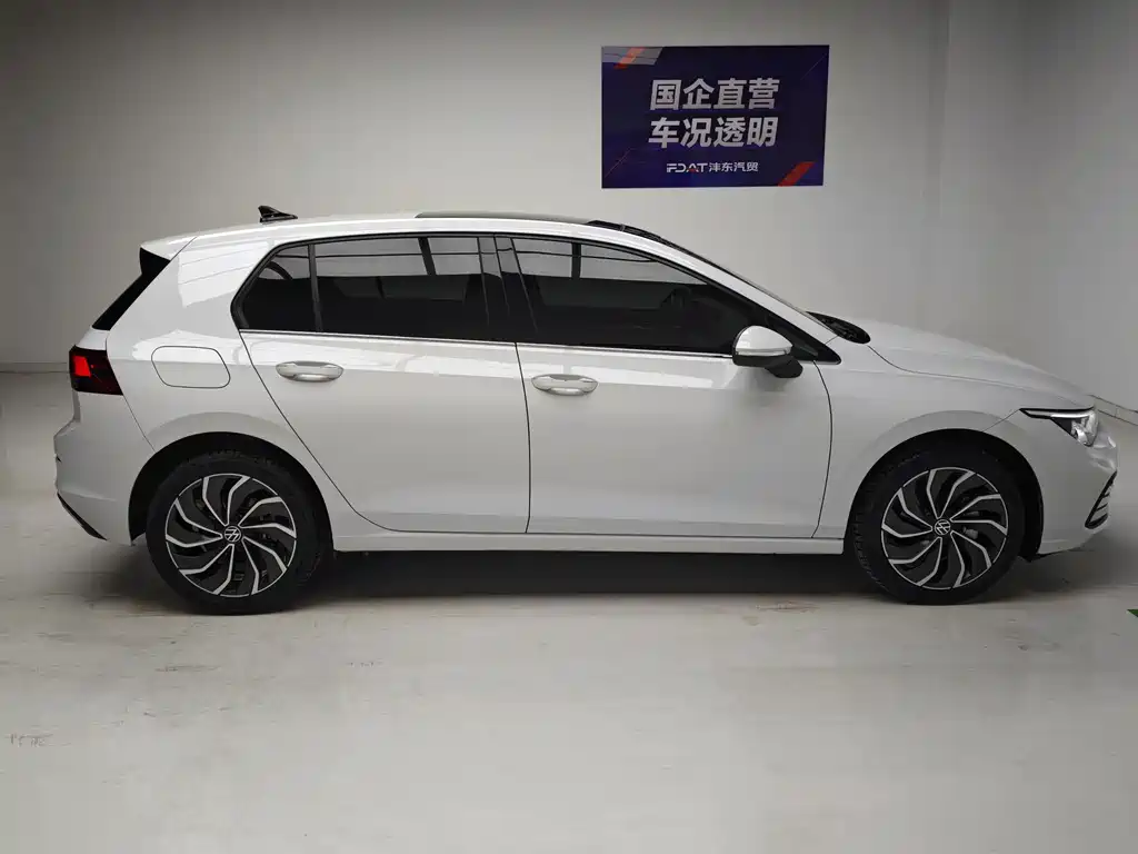 Volkswagen Golf — миниатюра 7