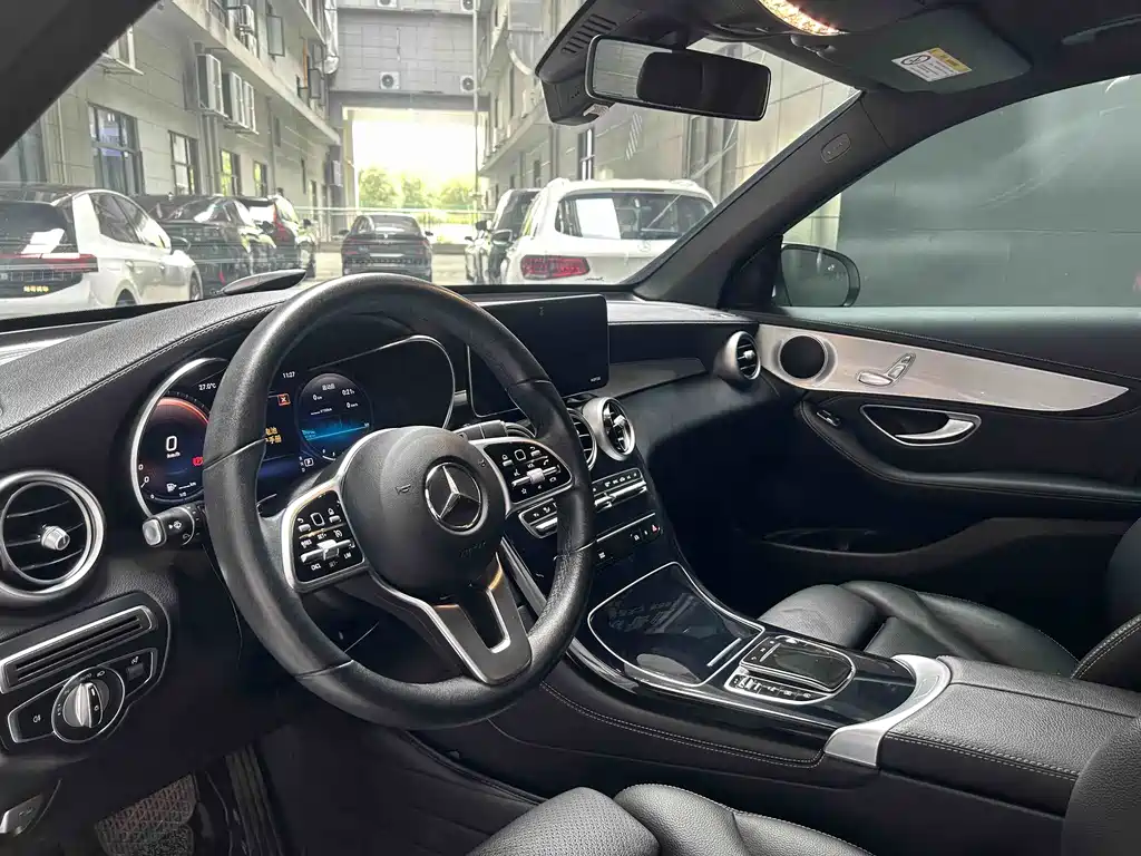 Mercedes-Benz GLC — миниатюра 7