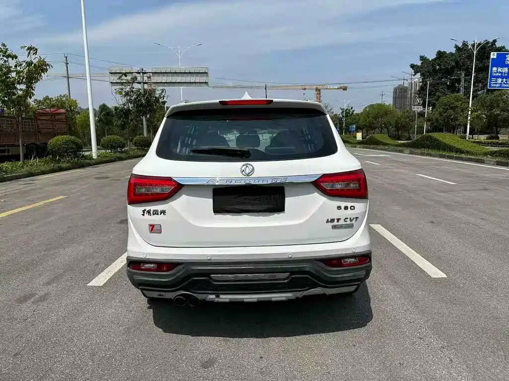 Fengon 580 Facelift 1.5T CVT Comfort Type, фото 8