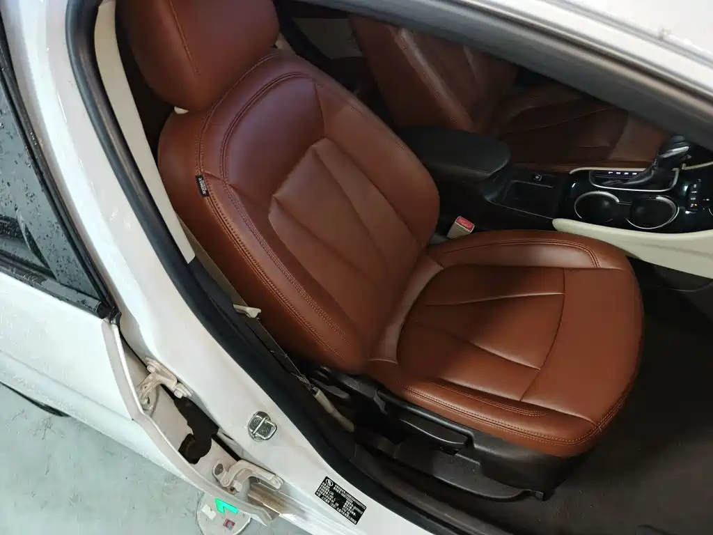 Buick Verano — миниатюра 25