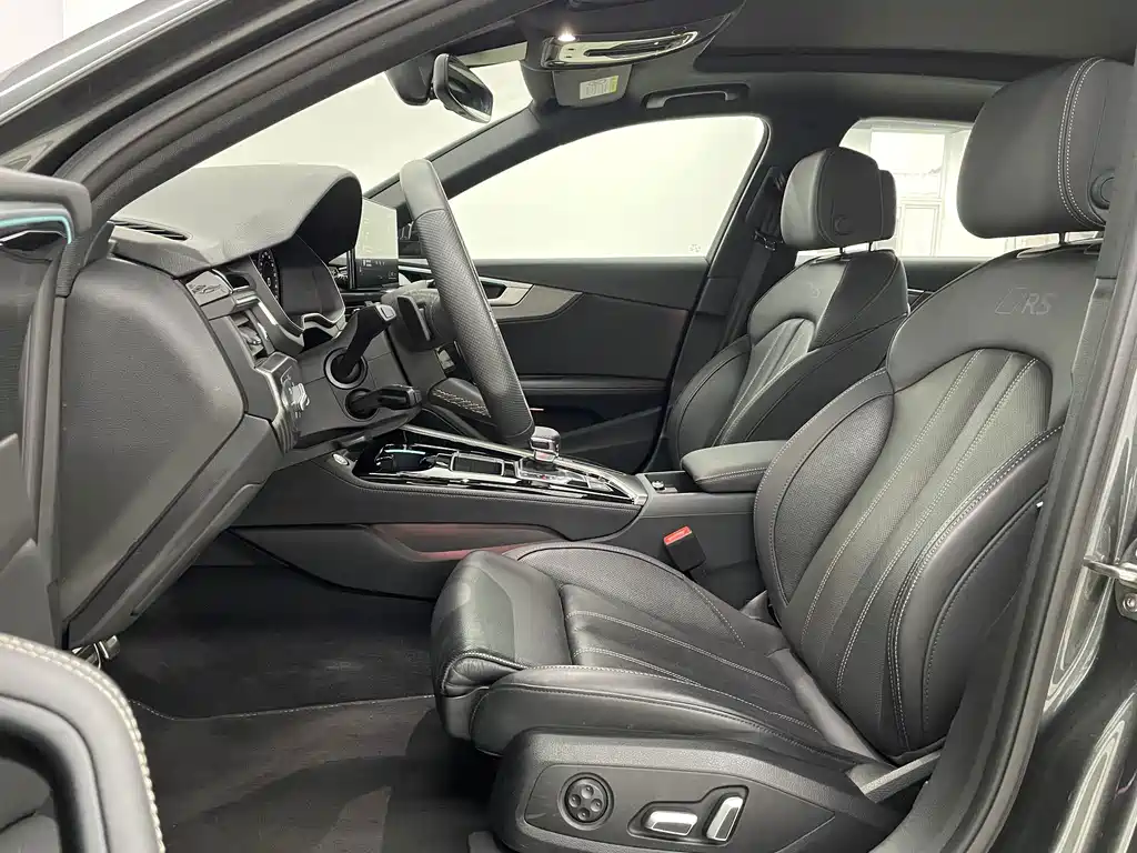 Audi A4L — миниатюра 11
