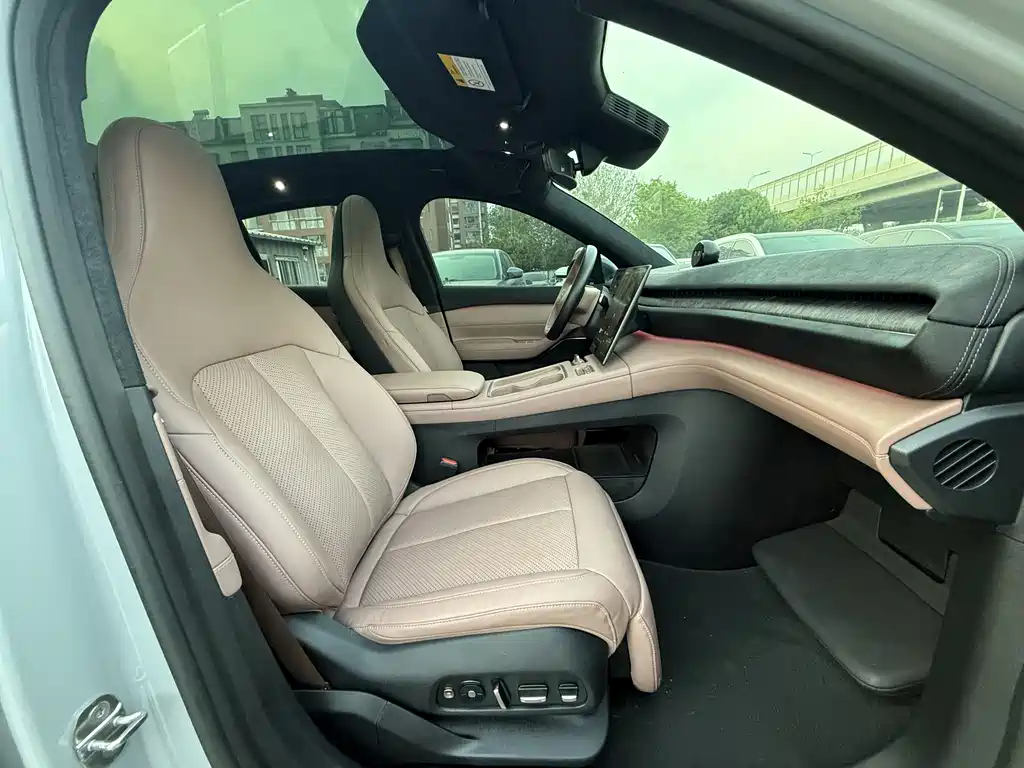 NIO EC6 2024 75kWh