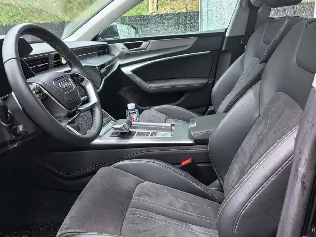 Audi A7L 2024 45TFSI S-line