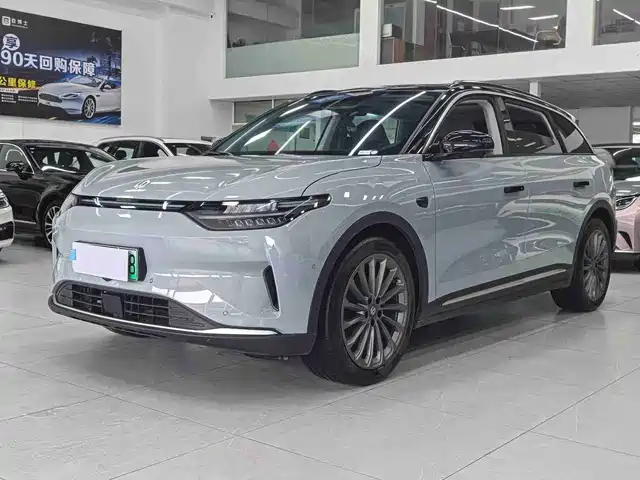Leapmotor C11