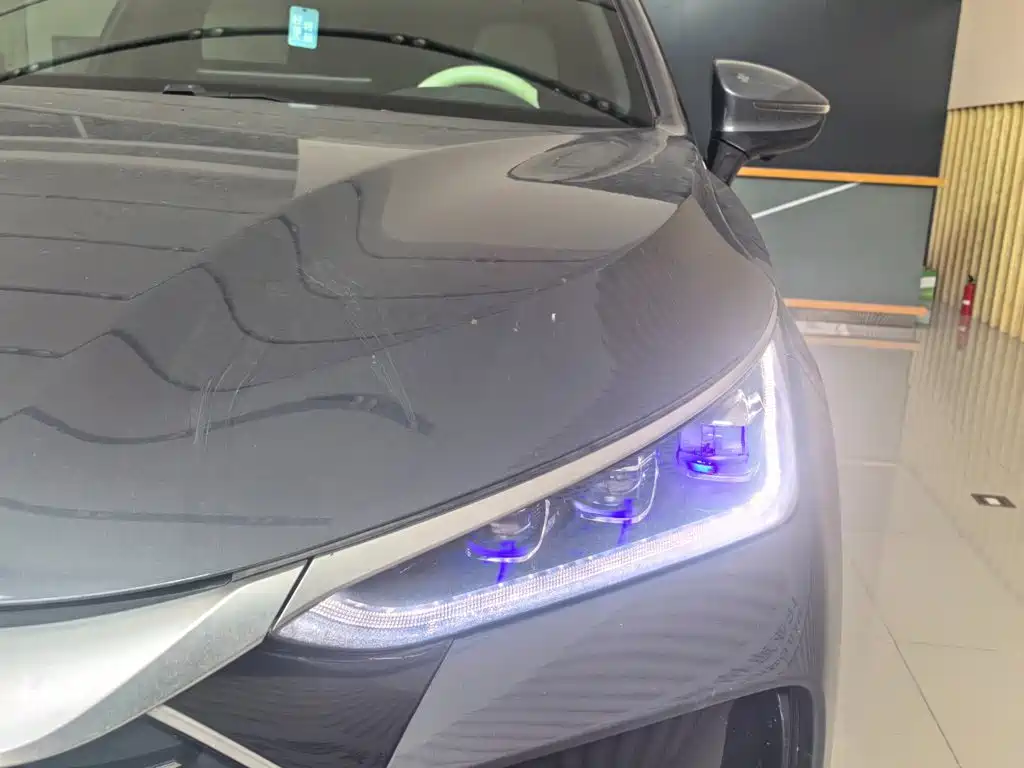 BYD Tang New Energy — миниатюра 4