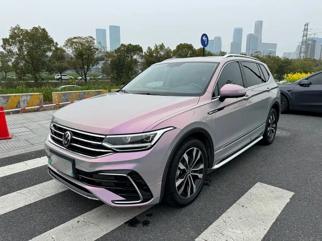 Volkswagen Tiguan L 2024