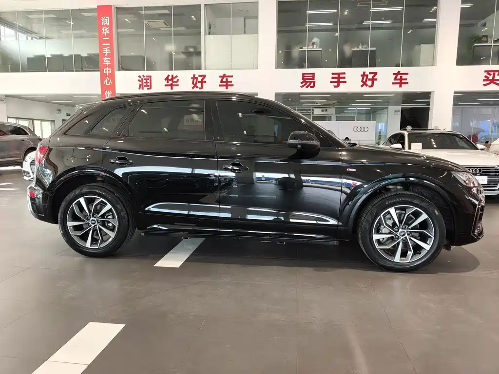 Audi Q5L — миниатюра 3