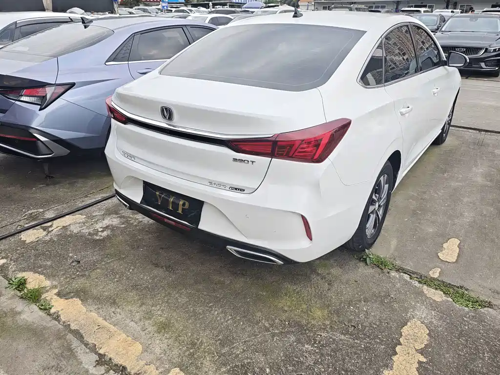 Changan Eado — миниатюра 14
