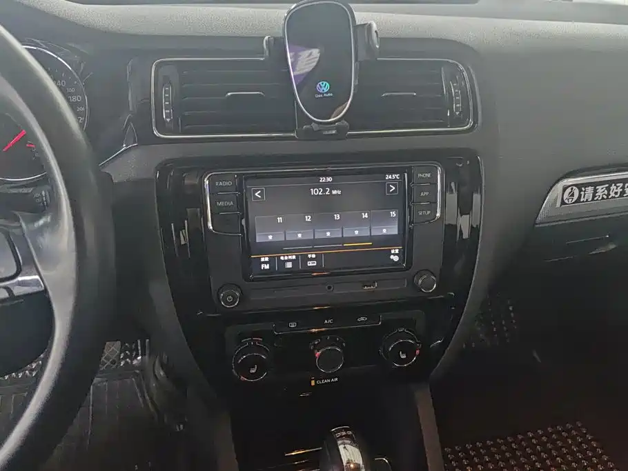 Volkswagen Sagitar — миниатюра 13