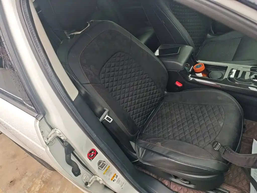 Land Rover Discovery Sport — миниатюра 25
