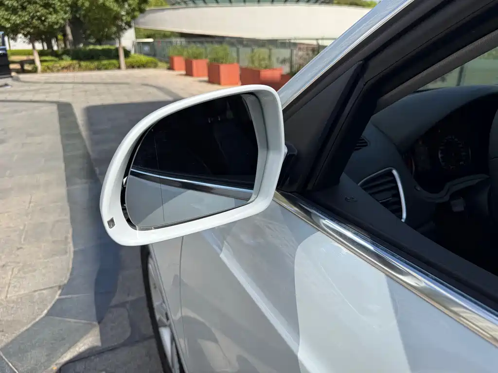 Audi Q3 — миниатюра 16