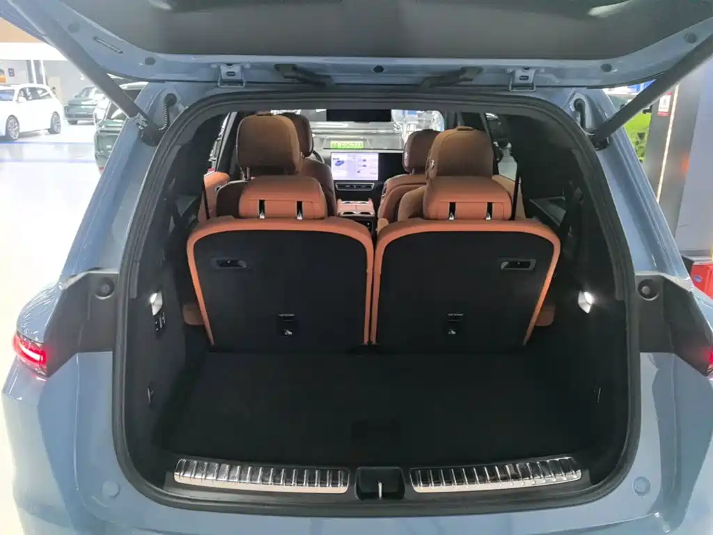 Li Auto Li L9 — миниатюра 19