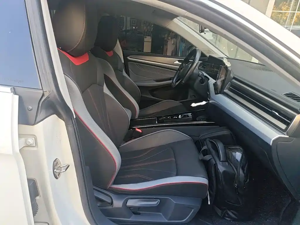 Volkswagen Lamando — миниатюра 25