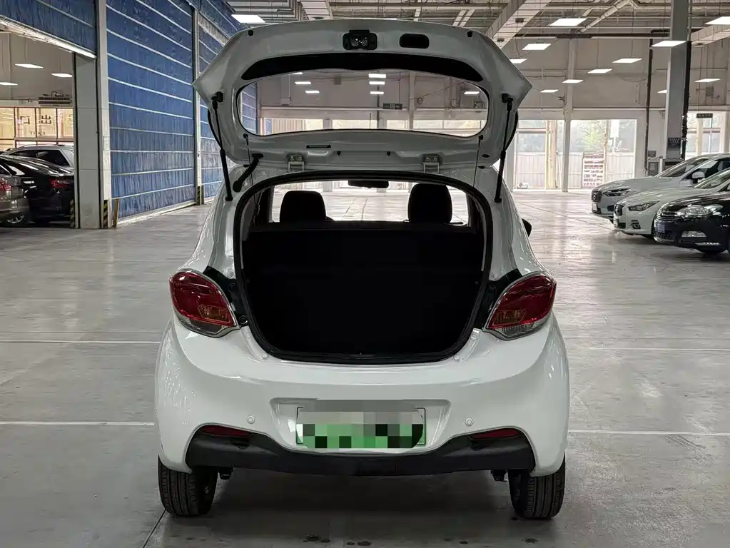 Changan EV — миниатюра 13