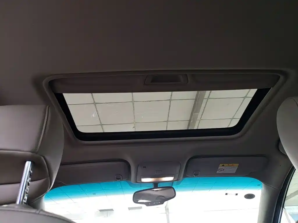 Buick Excelle — миниатюра 18