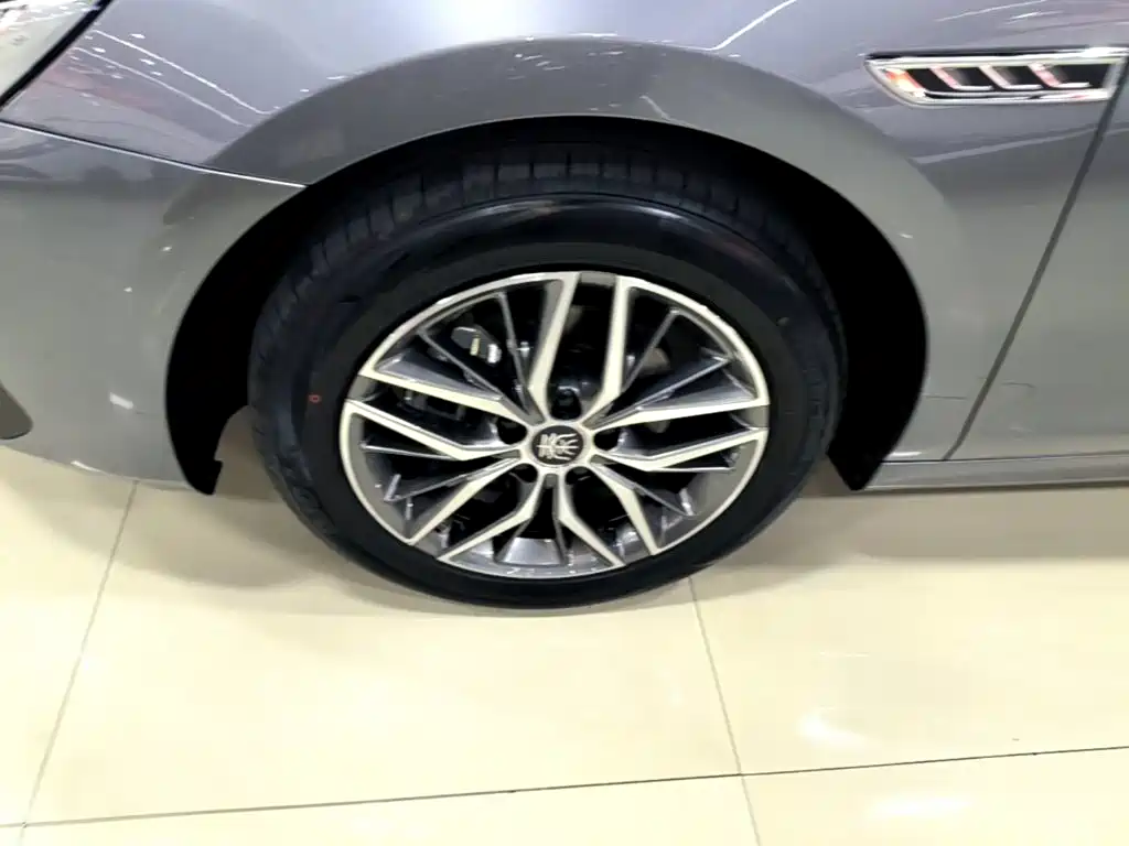 BYD Qin PLUS — миниатюра 23