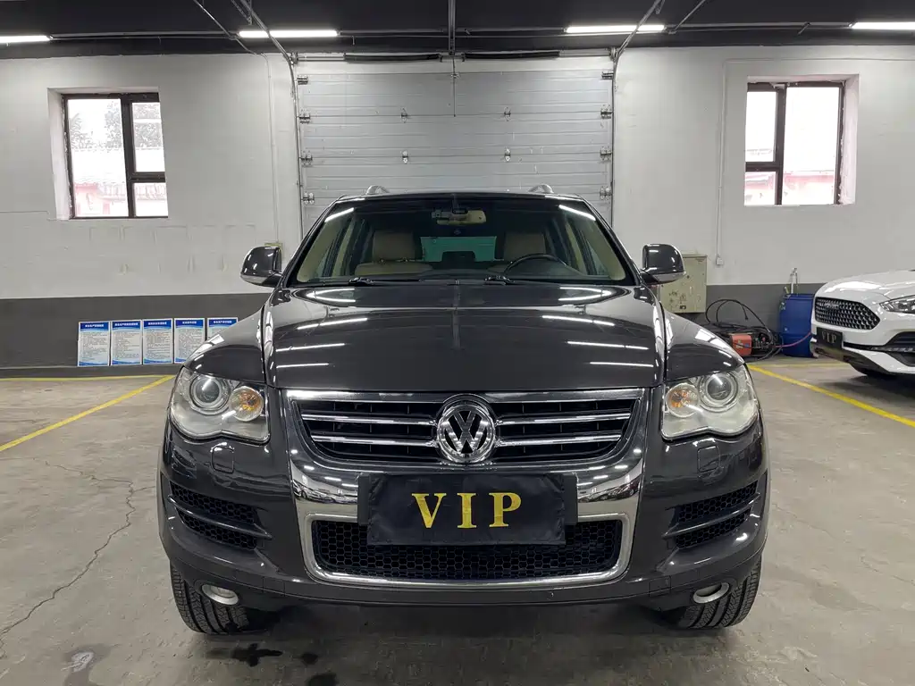 Volkswagen Touareg — миниатюра 2