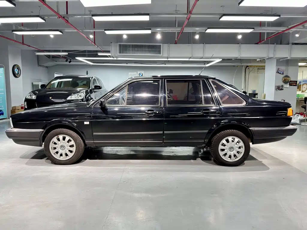 Volkswagen Santana 08 1.8 MT