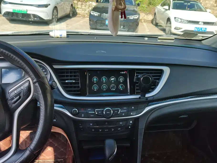 Buick Excelle — миниатюра 13