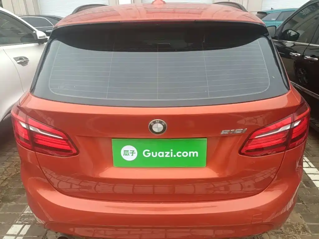 BMW 2 Series Active Tourer — миниатюра 6