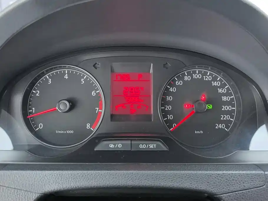 Volkswagen Santana — миниатюра 14