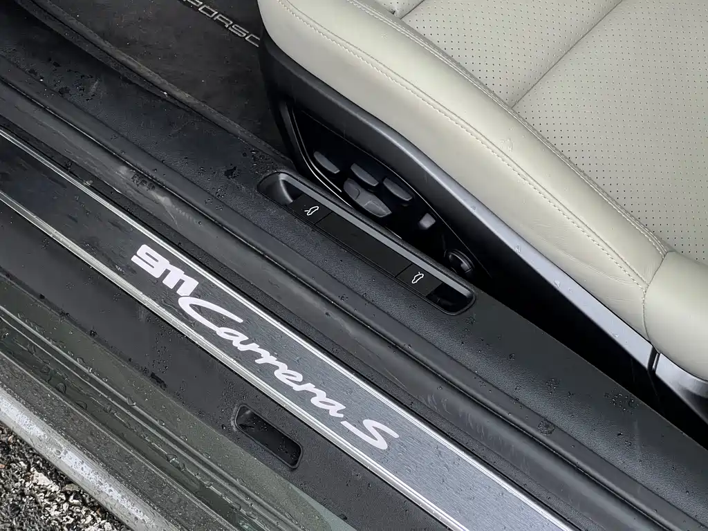 Porsche 911 — миниатюра 22