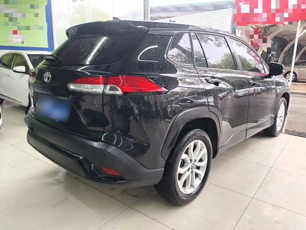 Toyota Frontlander — миниатюра 7