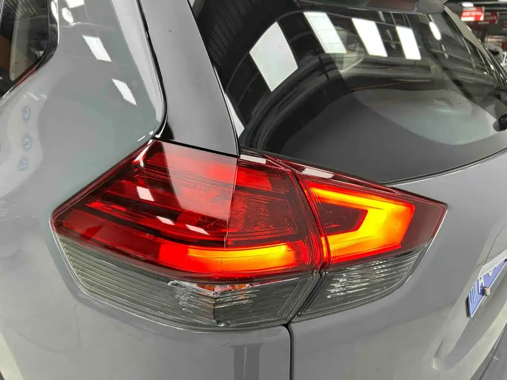 Nissan X-Trail — миниатюра 24