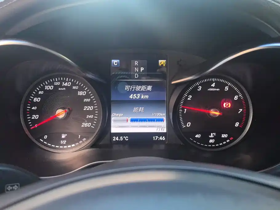 Mercedes-Benz GLC — миниатюра 14