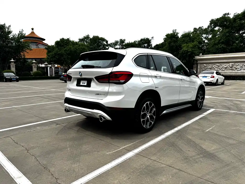 BMW X1 2022 sDrive20Li Premium