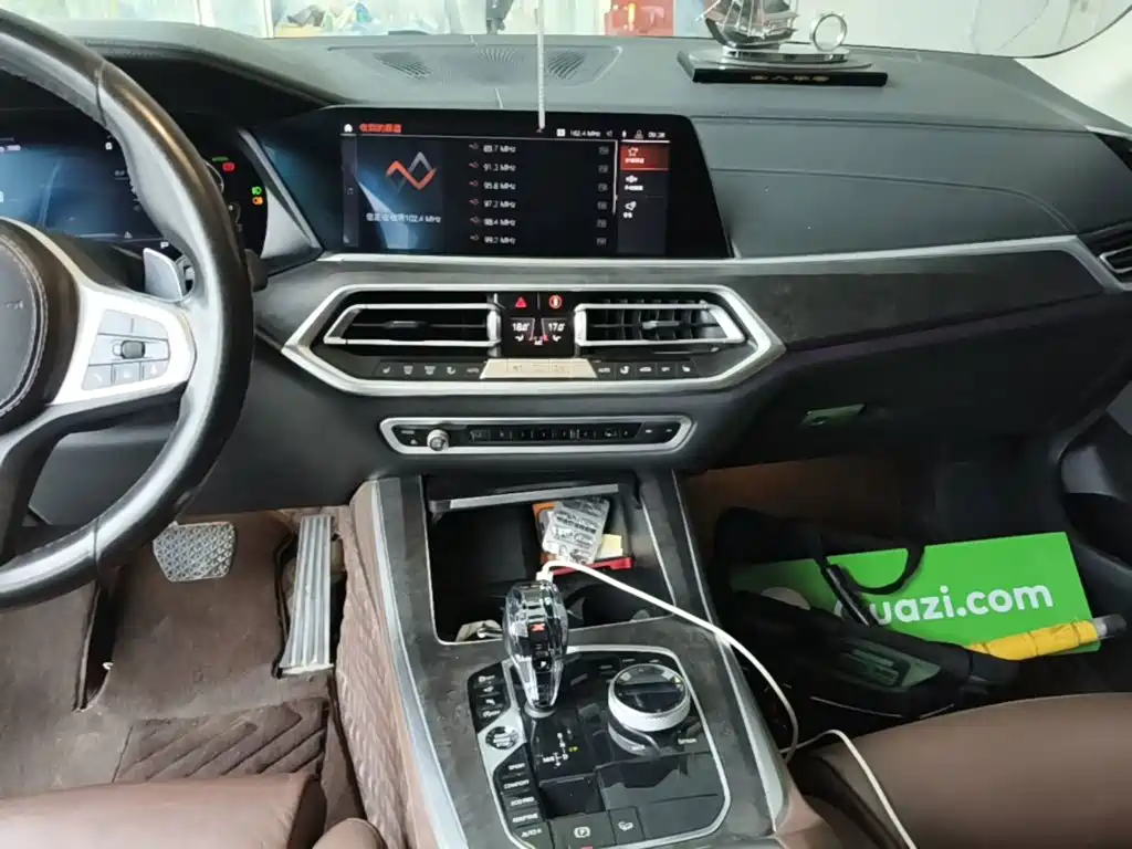 BMW X5 (Import) — миниатюра 13
